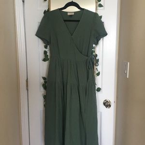 Green wrap tie maxi dress (xs)